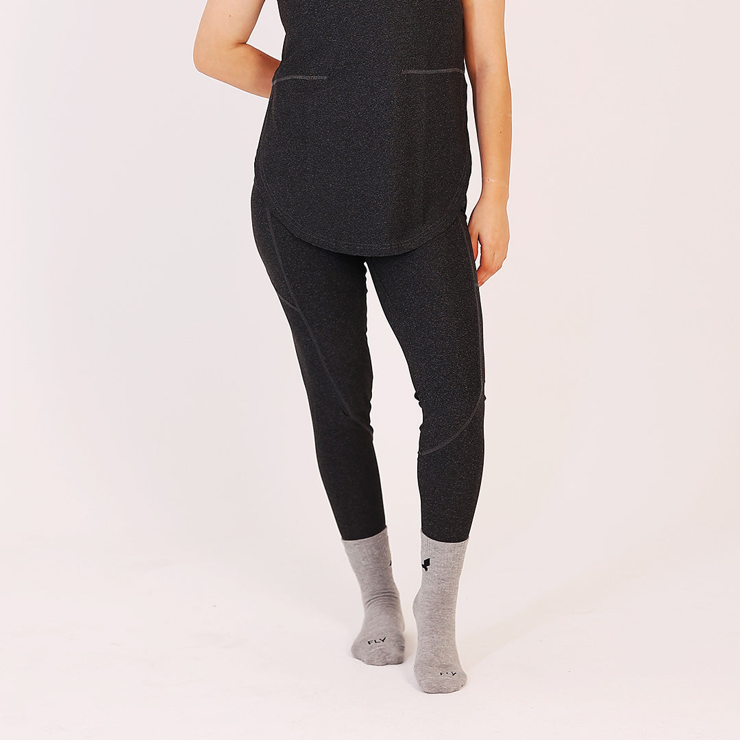 VELARA Leggings